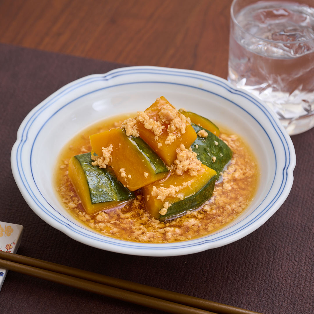 かぼちゃの煮付そぼろ餡かけ